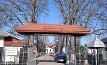 Vând 2 locuri de veci Cimitirul Central