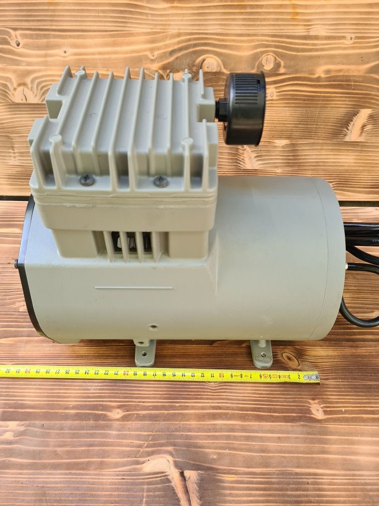 THOMAS, pompa de vid/vacuum/compresor aer laborator presiune