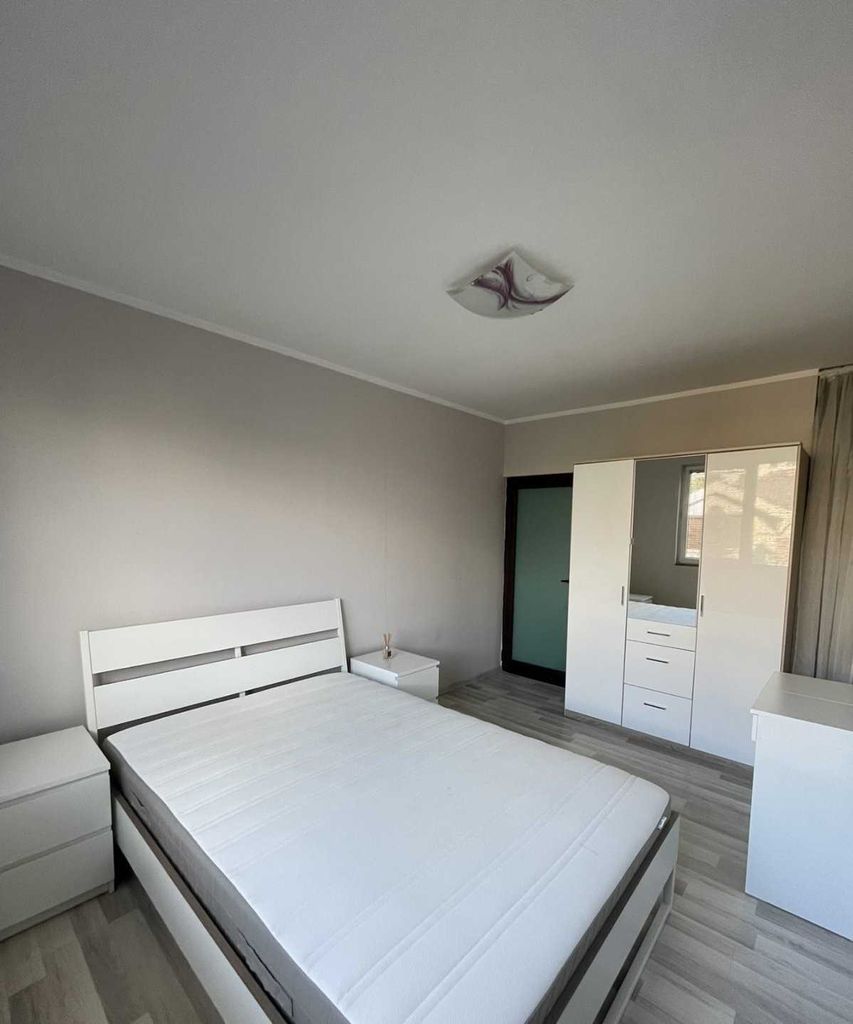 Продава се Тристаен апартамент в София, Левски В - 81 кв.м за 2346 €/кв.м - Снимка #5