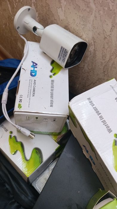 Продам 10 камер с монитором
