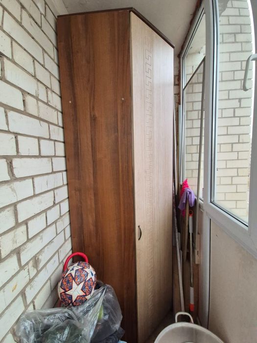 Шкаф угловой для прихожей