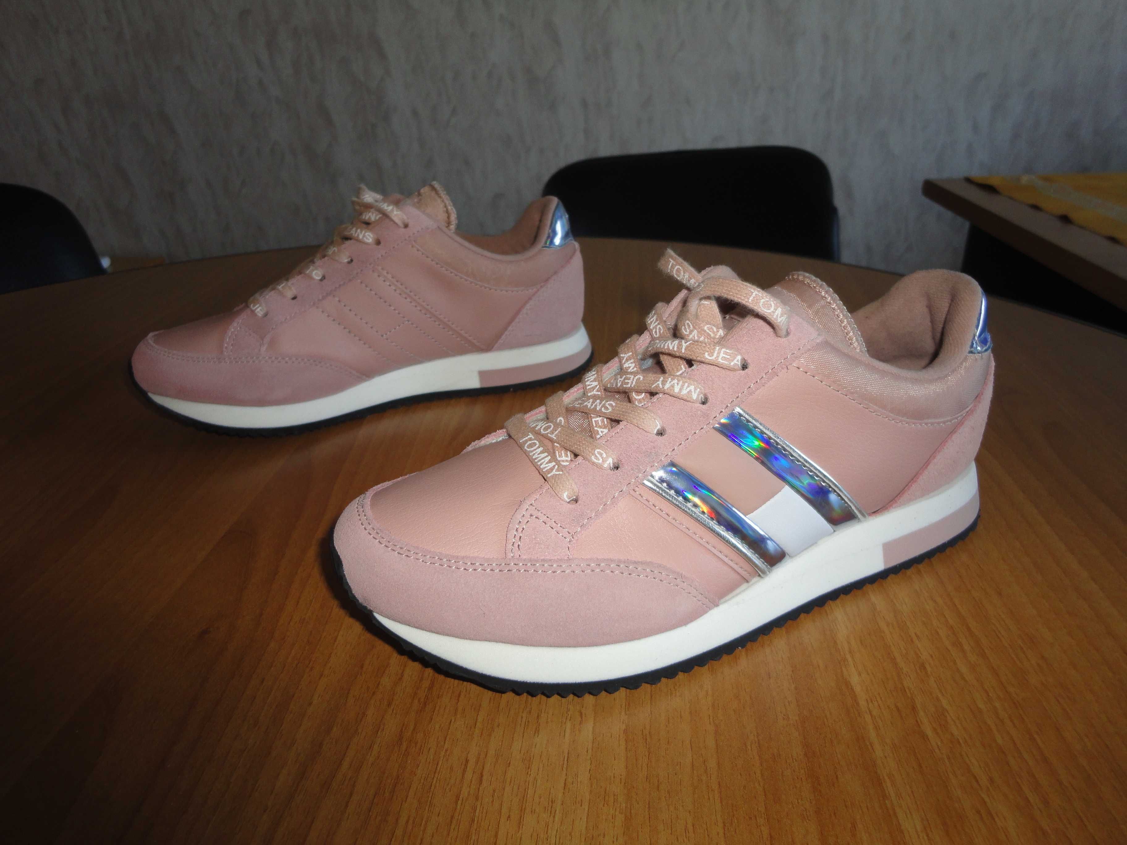 N37,5 Tommy Hilfiger/оригинални дамски маратонки