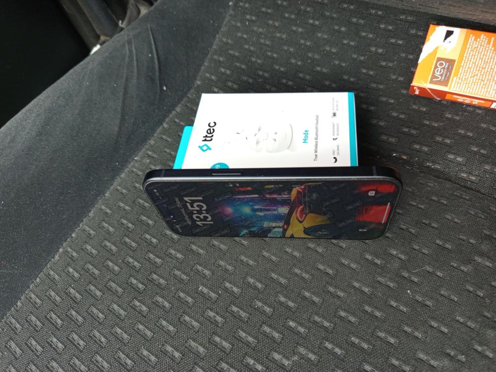 Iphone 15 със гаранция като чисто нов