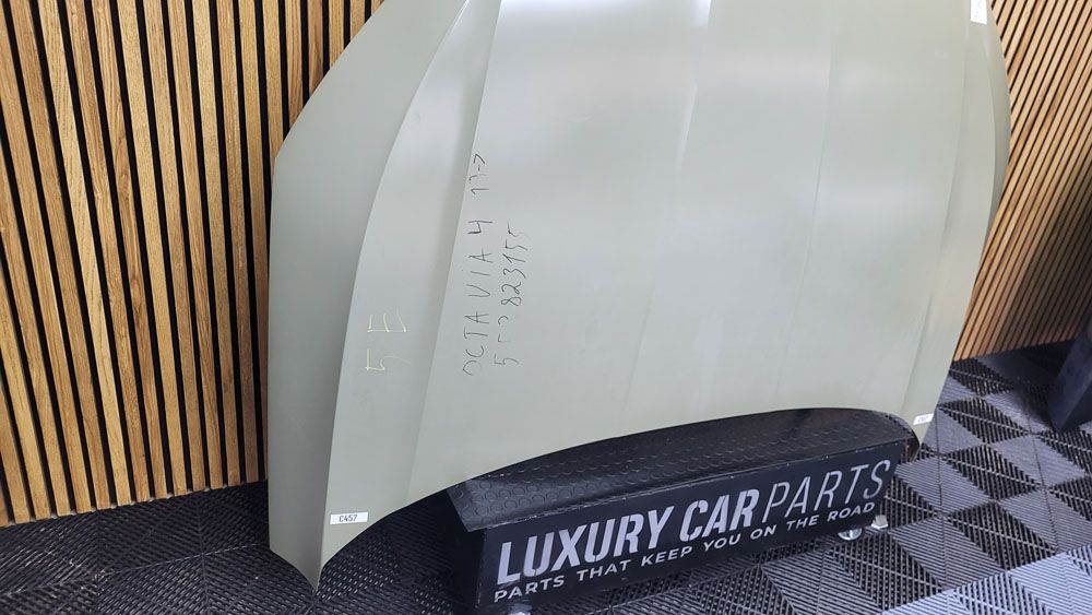 Skoda Octavia IV 4 2019/2022 5e3 capota nouă ORIGINALA C457