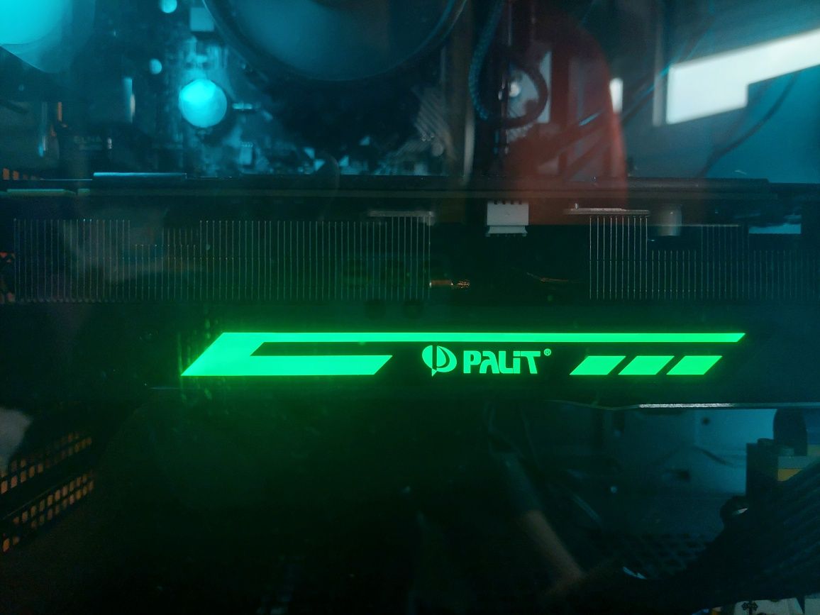 Nvidia Palit GTX 1070 - Добро състояние