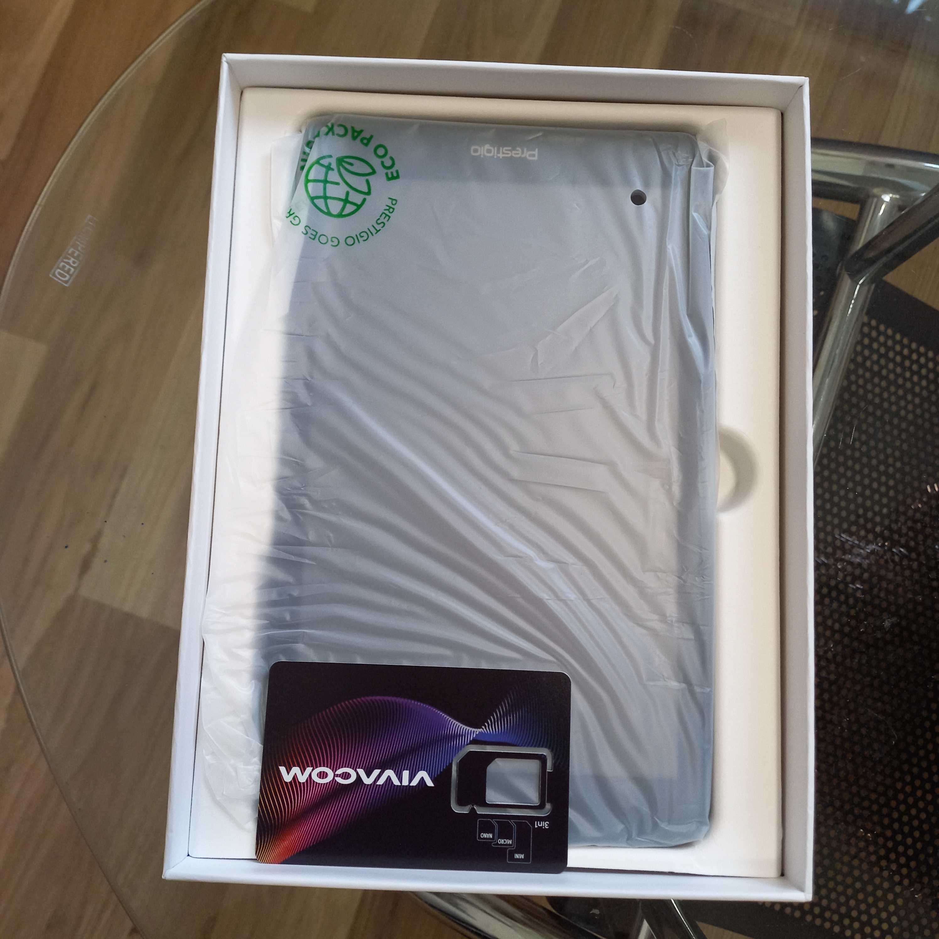 Таблет PRESTIGIO Q Pro 8" PMT4238 4G Gray - безплатен интернет !!!