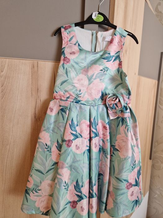 Дрешки момиче zara, mayoral guess размер 4,5-6г
