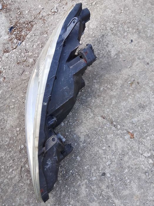 Фарове за Toyota Previa II 2000-2006 година