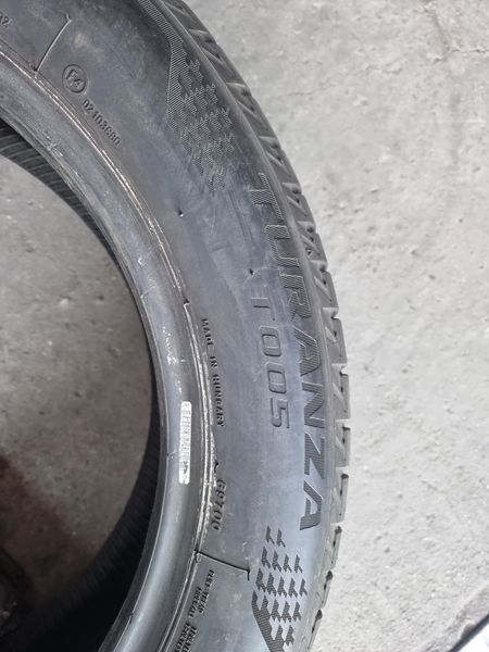 215/55/17 BRIDGESTONE 2бр