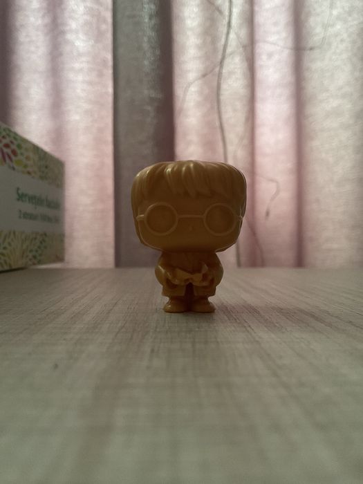 Figurina Harry Potter Gold edition