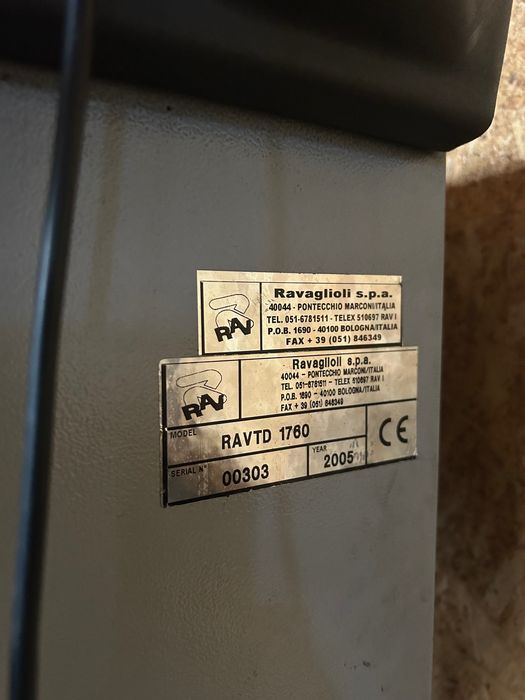 Aparat de geometrie roți