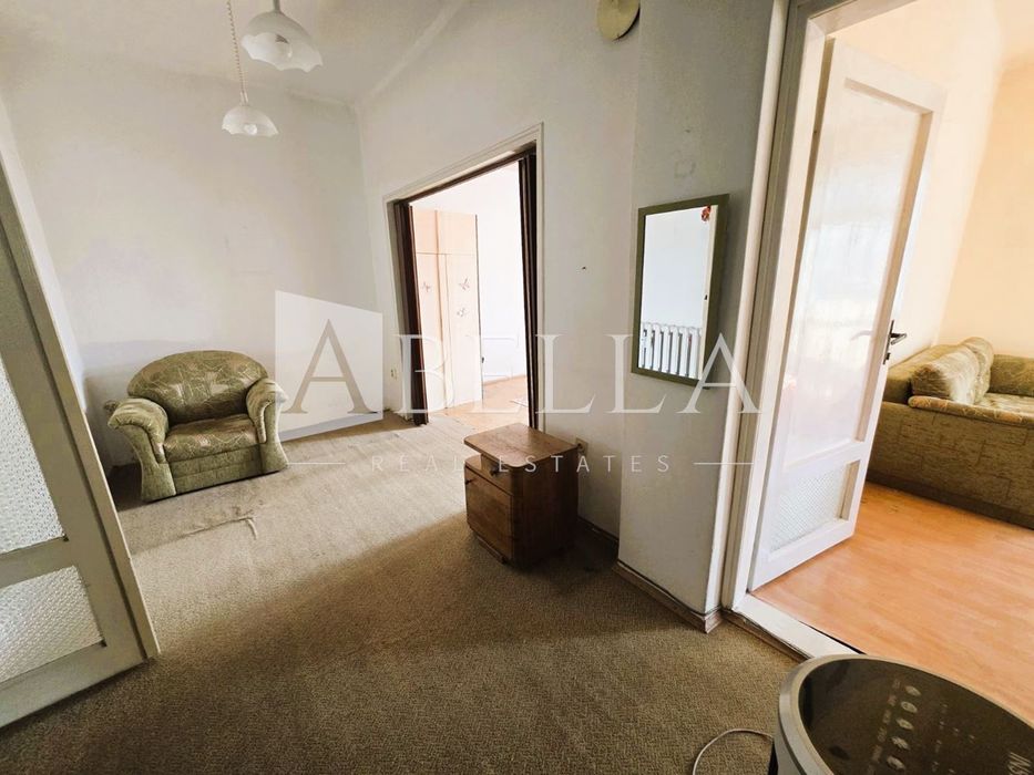 3-стаен в София-Център площ 72 цена 235000