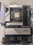 Материнская плата Gigabyte Z590 g и процессор Core I7 -10700