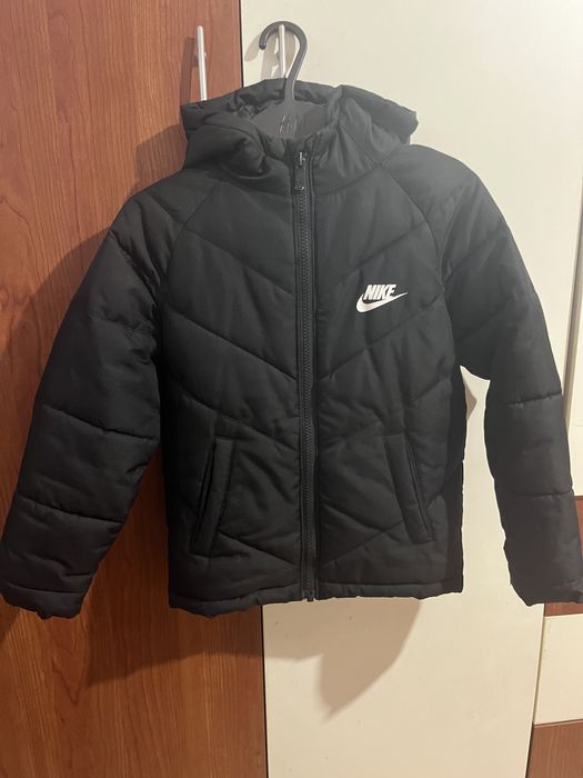 Детско  яке  Nike