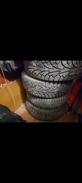 Продам зимние шины