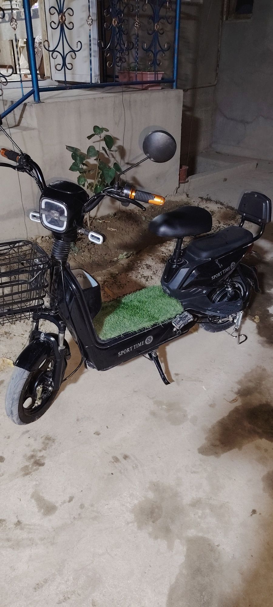 Skuter sotiladi holati zor