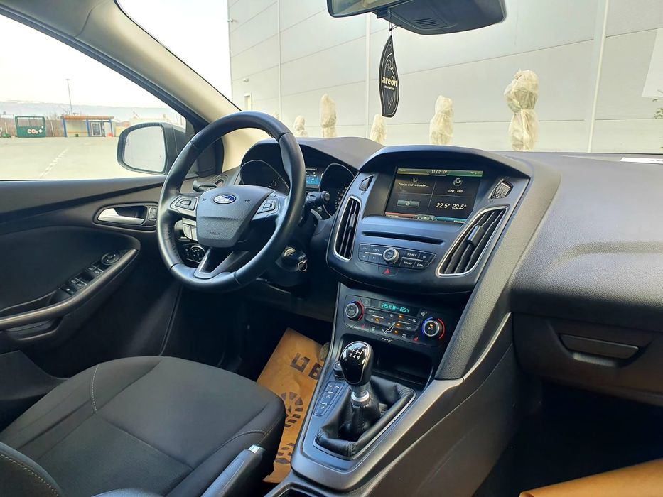 Ford focus 2014 luna a12a