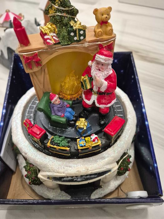 Коледни LED светещи сцени на MAGIC VILLAGE.