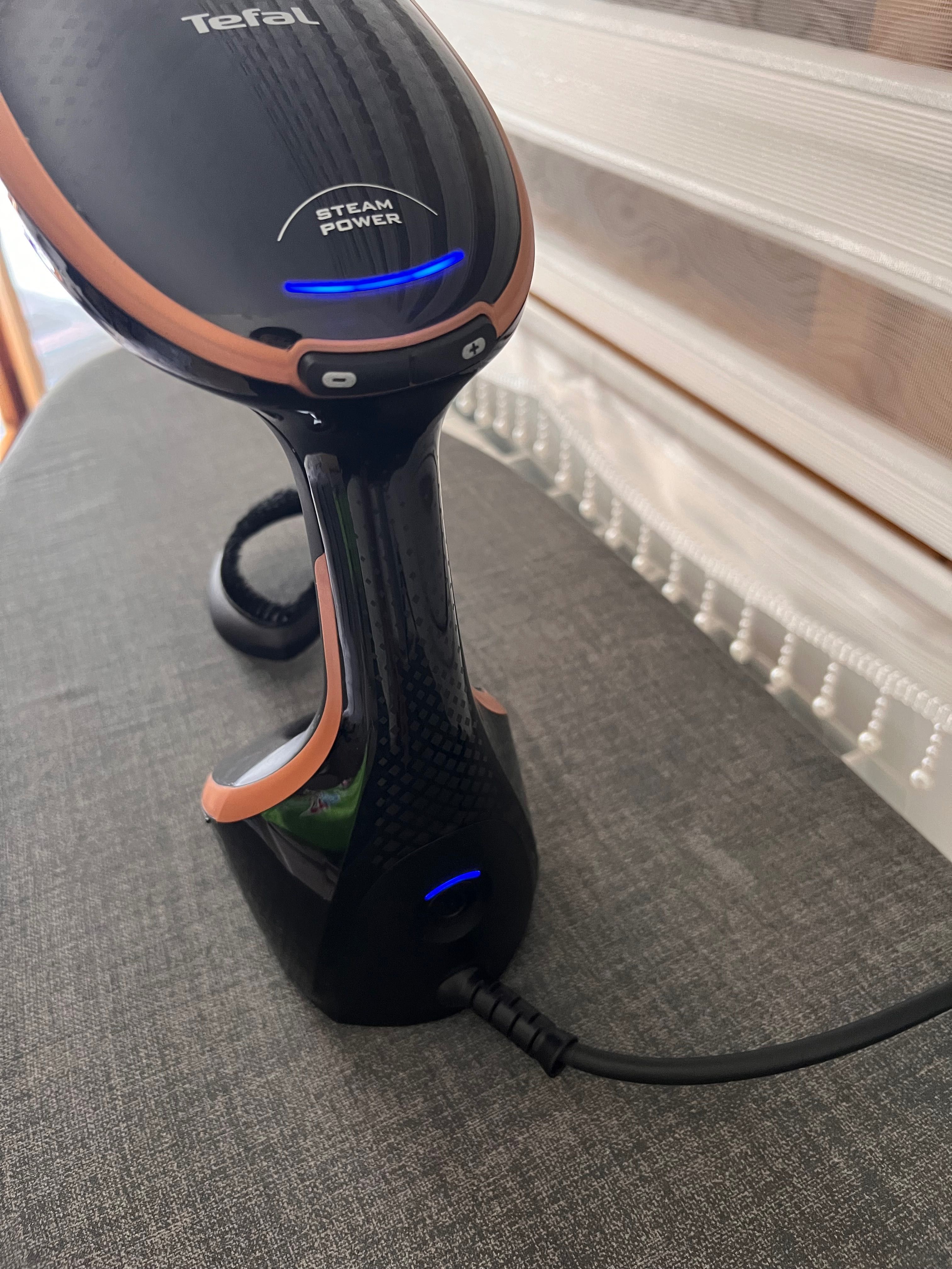 Ръчен уред за гладене с пара Tefal ACCESS STEAM CARE DT9100
