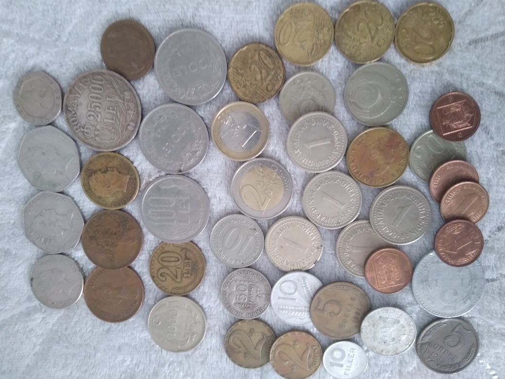 Monede vechi românești și străine