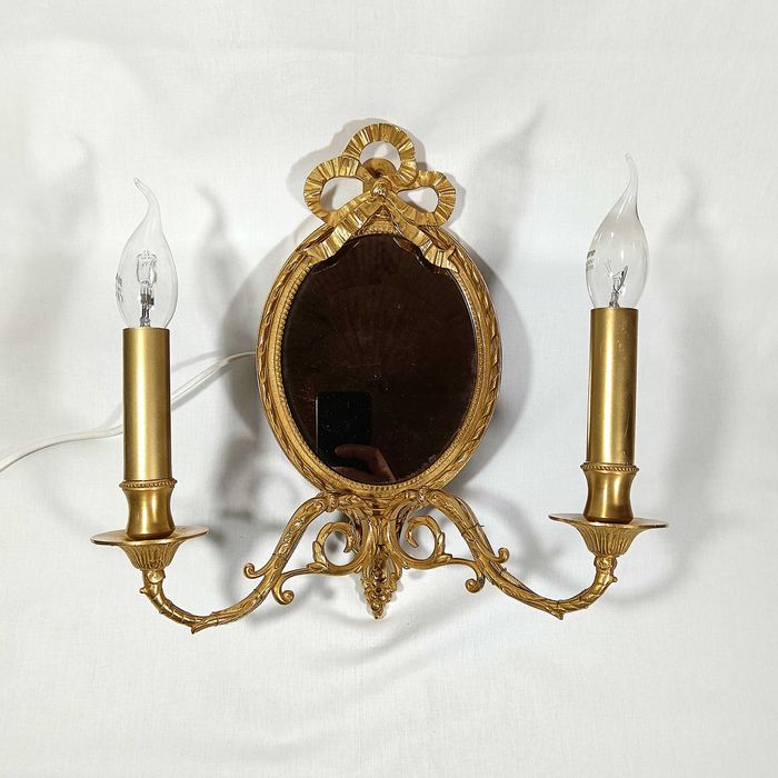 Aplica perete Ludovic XVI, stil Napoleon, alama aurita Ormolu, Franta