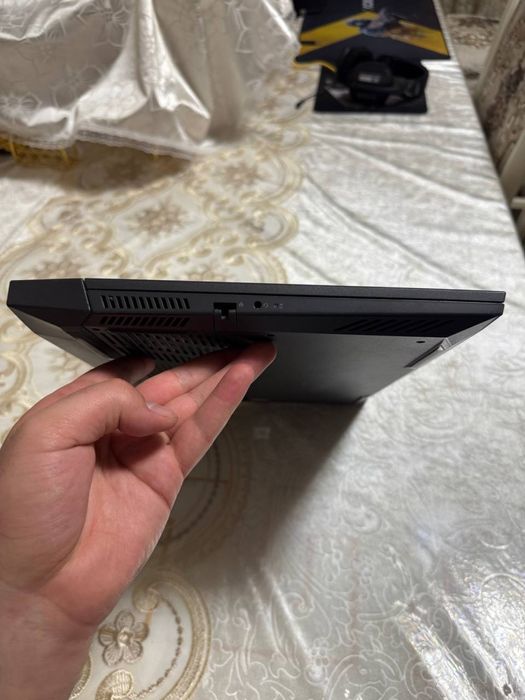 Продам игровой ноутбук Dell g15 5511 в хорошем состоянии