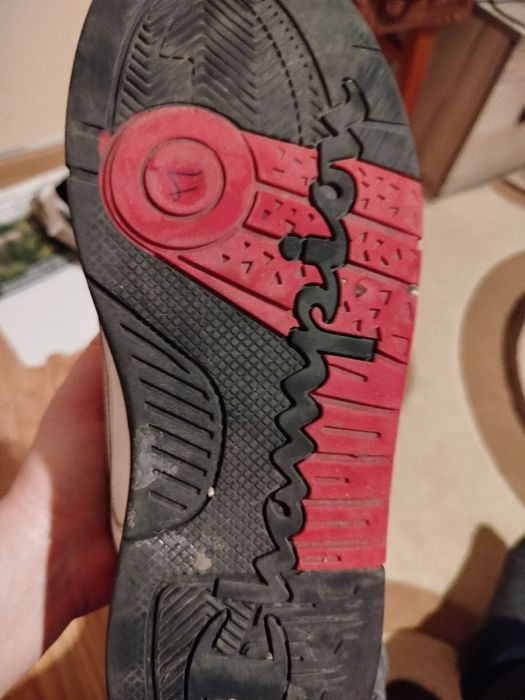 продавам маратонки