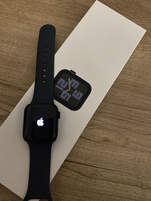 Часы Apple watch s10