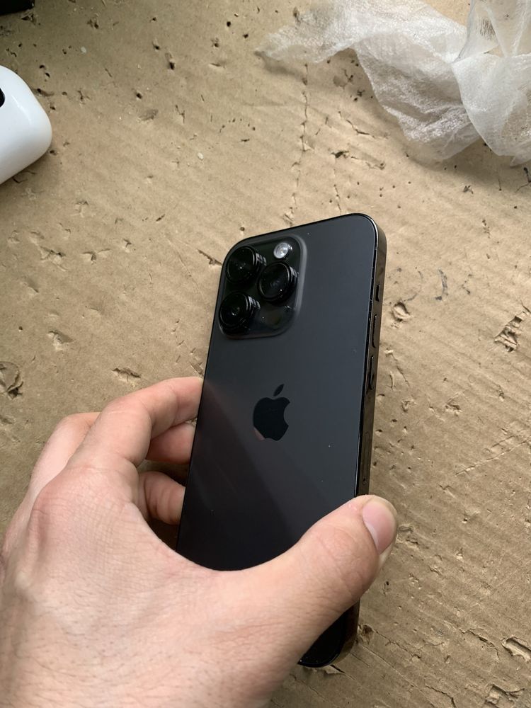 Iphone  14 pro  idealni