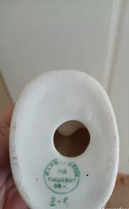 Фарфоровая статуэтка Мальчик лыжник