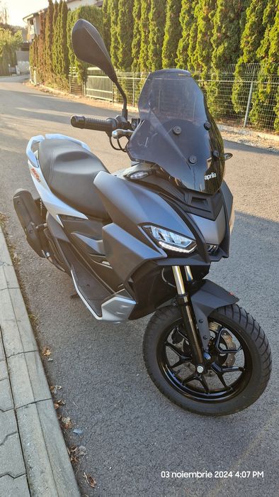 Scuter Aprilia SR GT 200 Street Grey