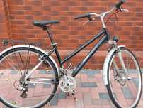 Vând bicicleta Dama-Barbat TREKKING