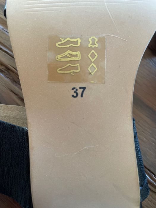 Sandale comode din piele naturală