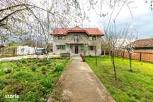 Casă / Vilă cu 5 camere de vânzare Fundulea - teren 1000 mp