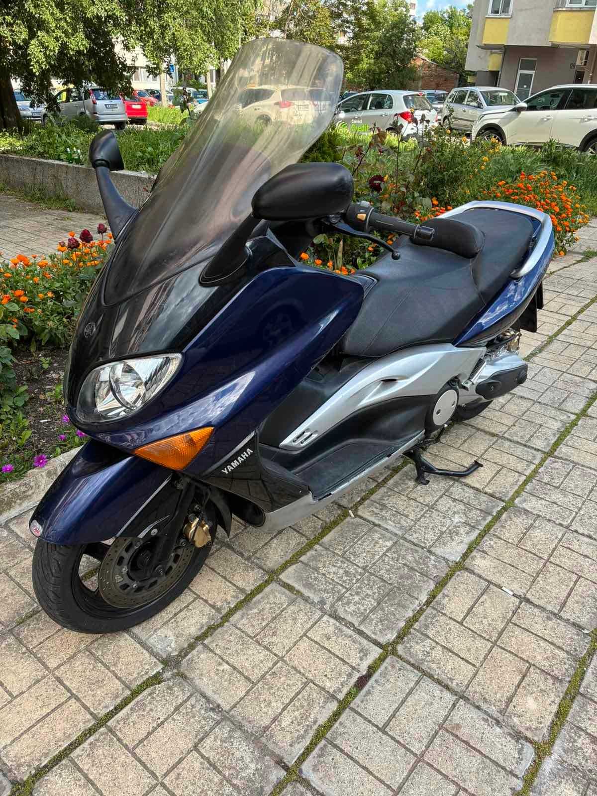 Скутер Yamaha Изгрев