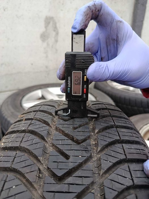 Jante Roti Bmw Seria 1 2 Cauciucuri Iarna 195 55 17 f40