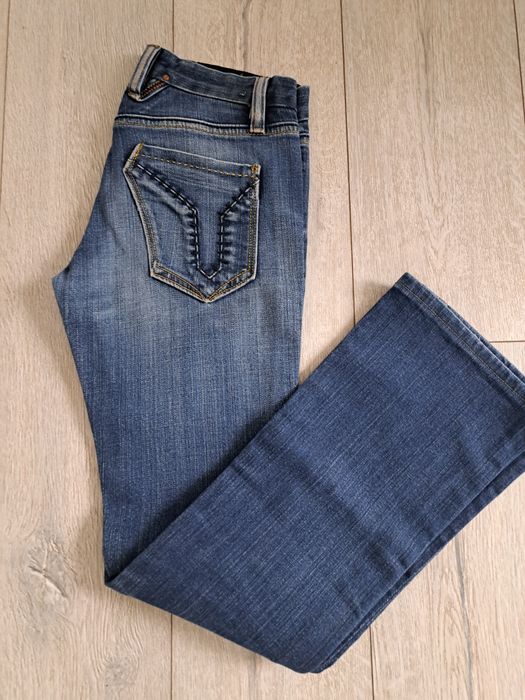 Джинсы в отличном состоянии,  качество