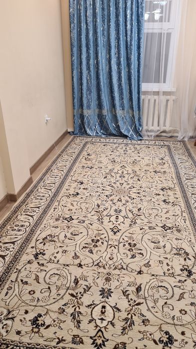 Ковёр б/у размер 2×4