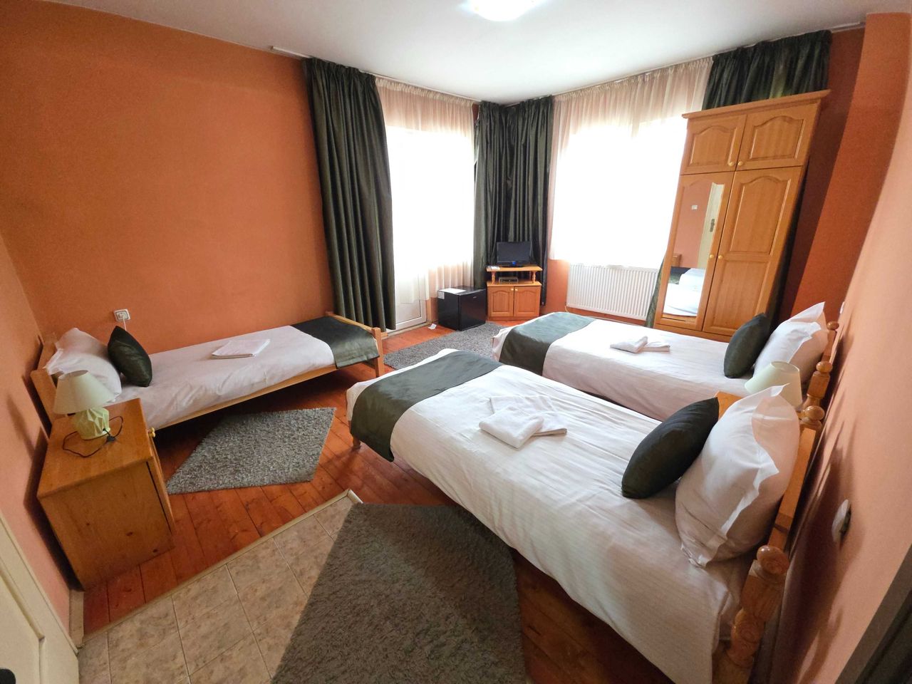Продава се Къща в Велинград - 521 кв.м за 1046 €/кв.м - Снимка #8