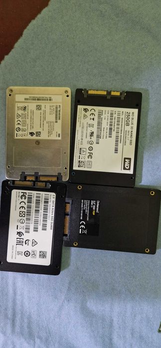 Multiple ssd uri de vanzare 250 gb NVME M2/SATA/Laptop