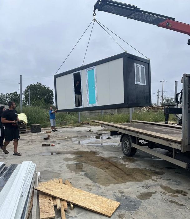 Vand containere modulare pentru orice activitate