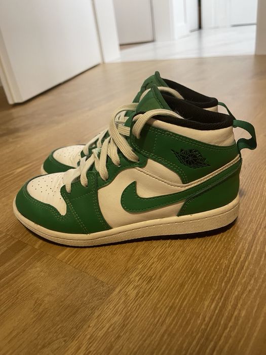 Кецове Nike номер 33,5