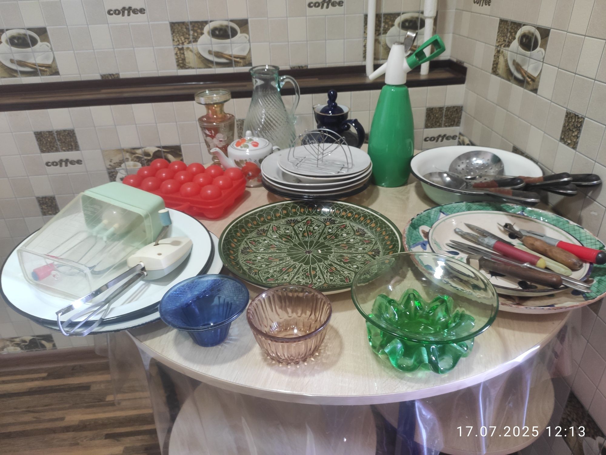 Посуда разная кухонная