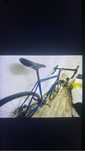 Vand biciclea semi cursiera full carbon