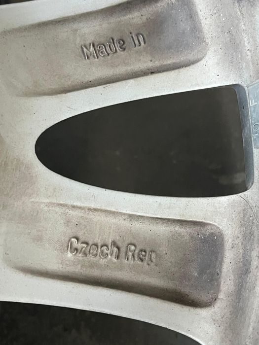 Продам диски компл
