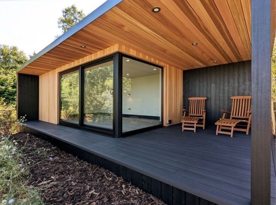 Vand cabane tip casa sau Aframe la cheie