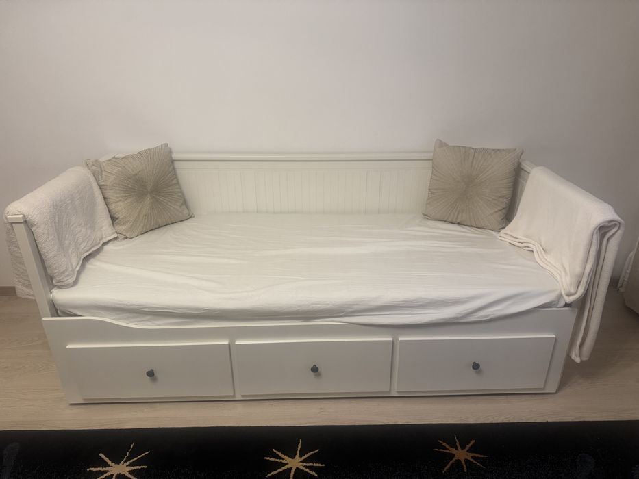 Vand Divan Hemnes Ikea
