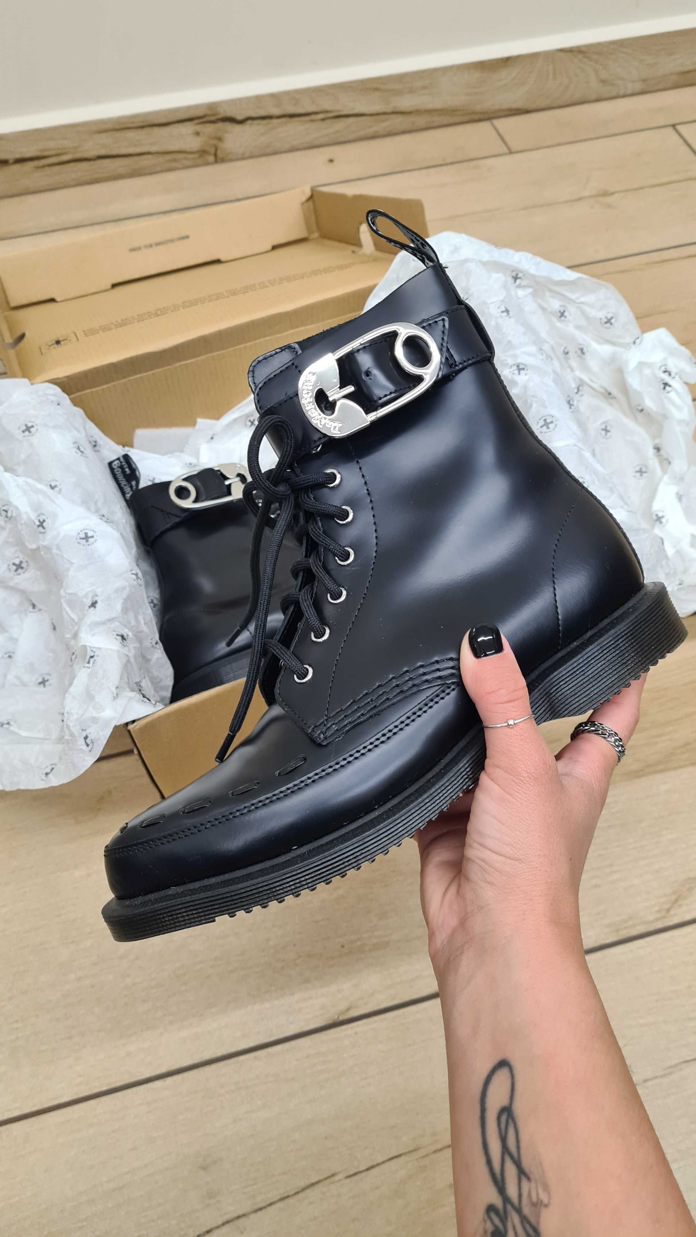 Dr Martens Geordin 37 UK4