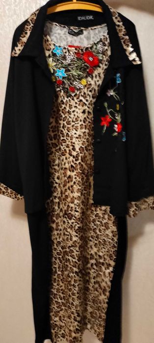 Новое женское платье с пиджаком