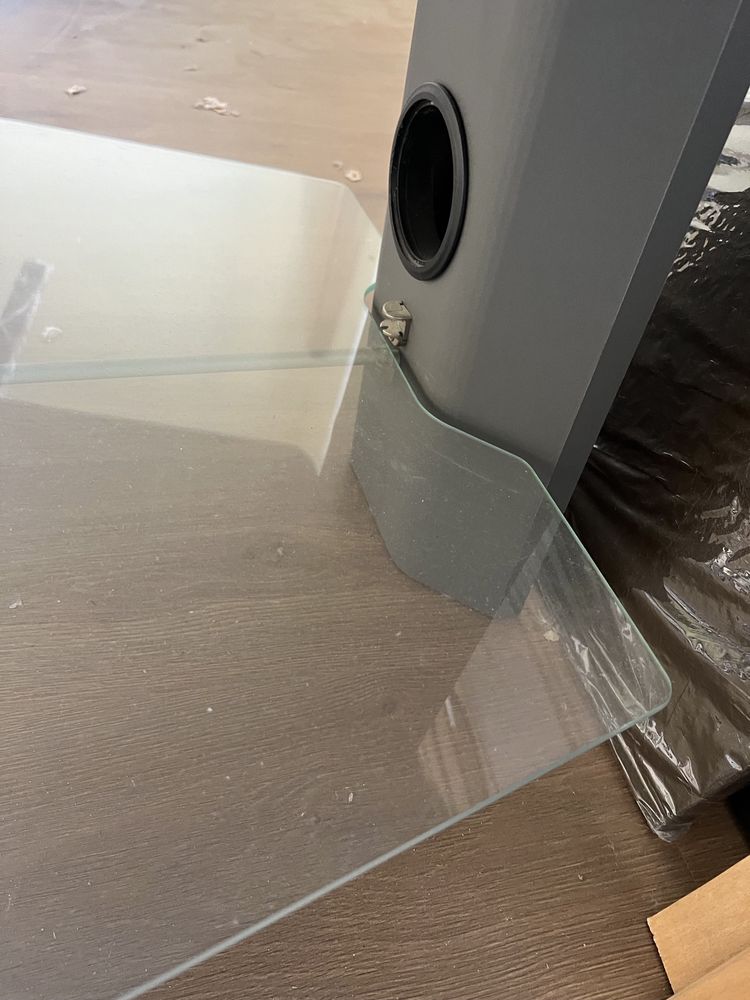 Телевизор Sony Trinitron 100 Hz, плосък екран